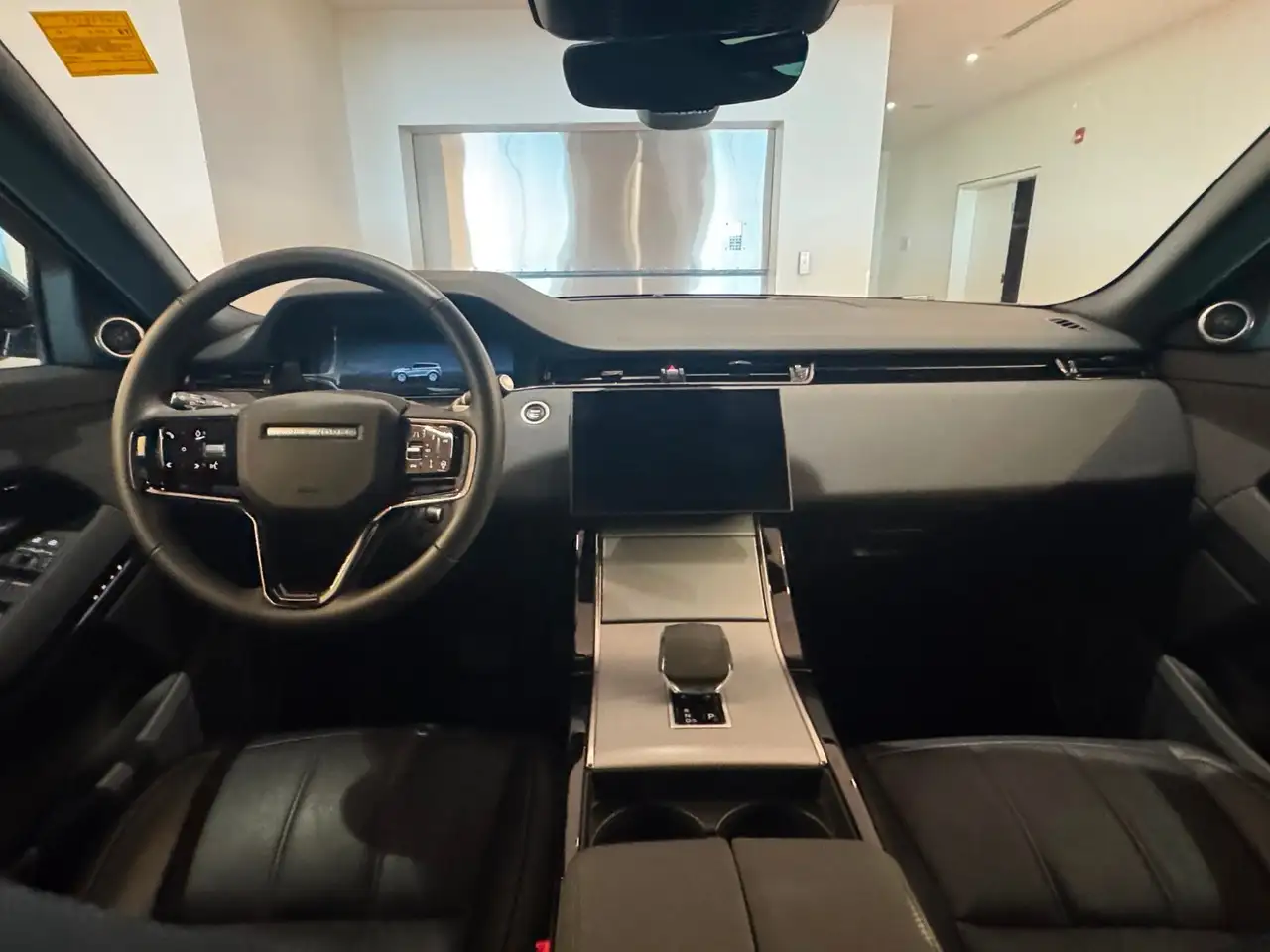 Land Rover Range Rover Evoque photo Land Rover Range Rover Evoque