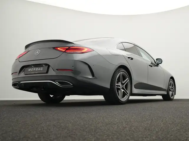 Mercedes-Benz CLS view 11