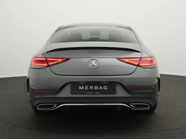 Mercedes-Benz CLS view 4