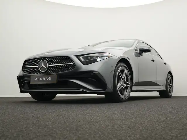 Mercedes-Benz CLS view 10