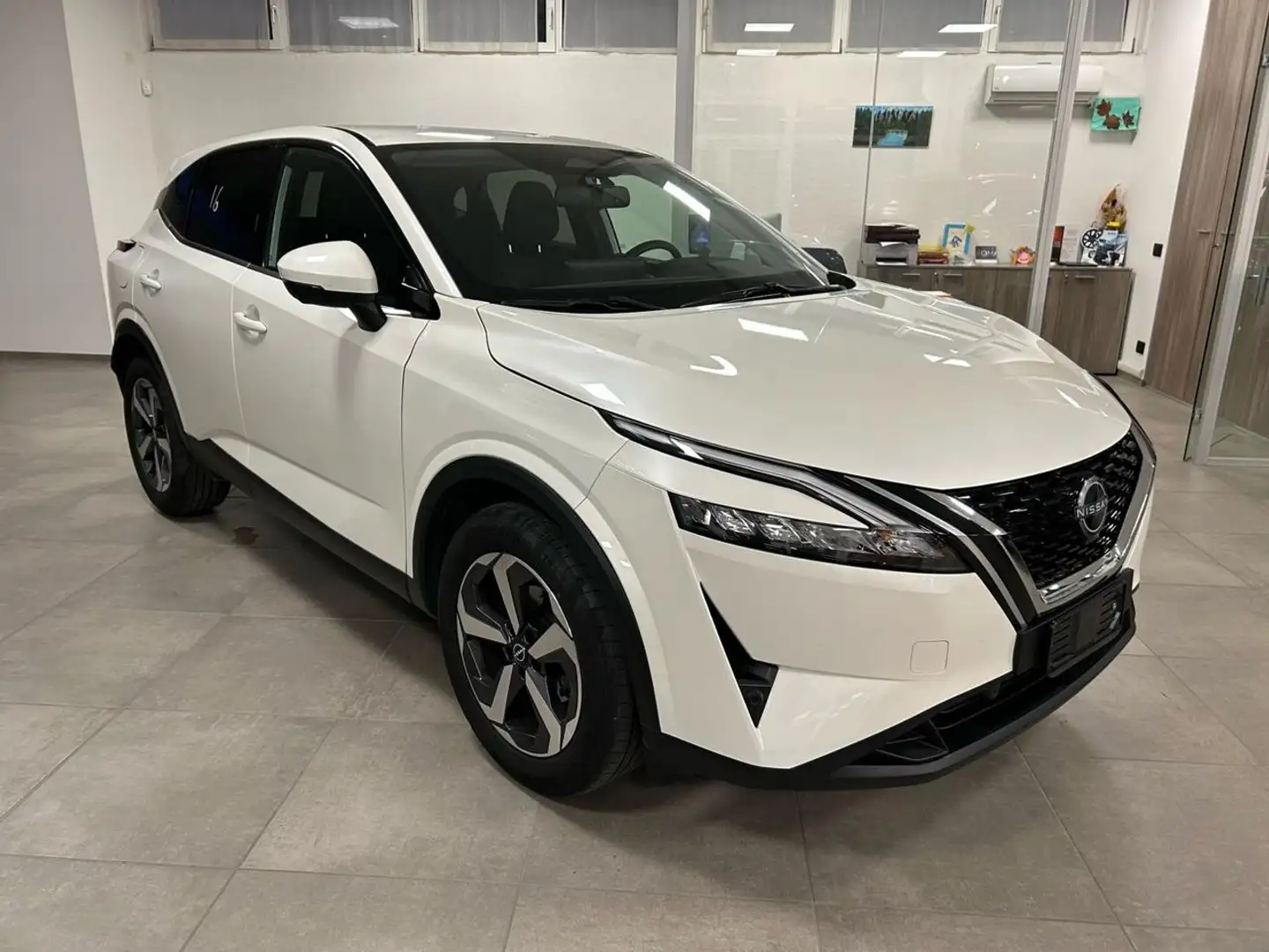 Nissan Qashqai MHEV 140 CV N-Connecta Bianco - 1