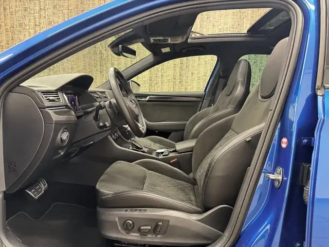 Skoda Superb view 11