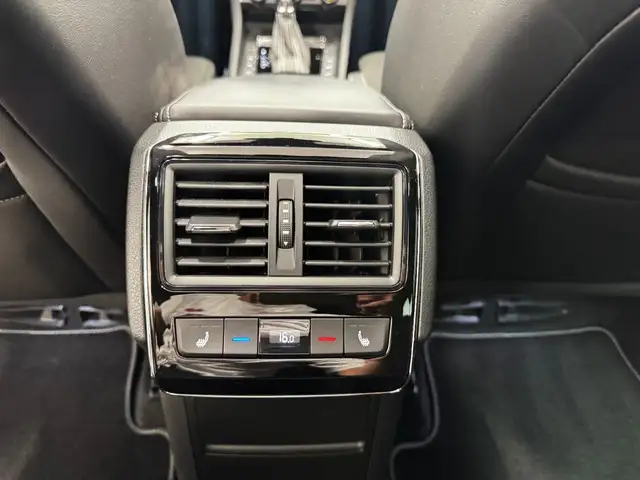 Skoda Superb view 15