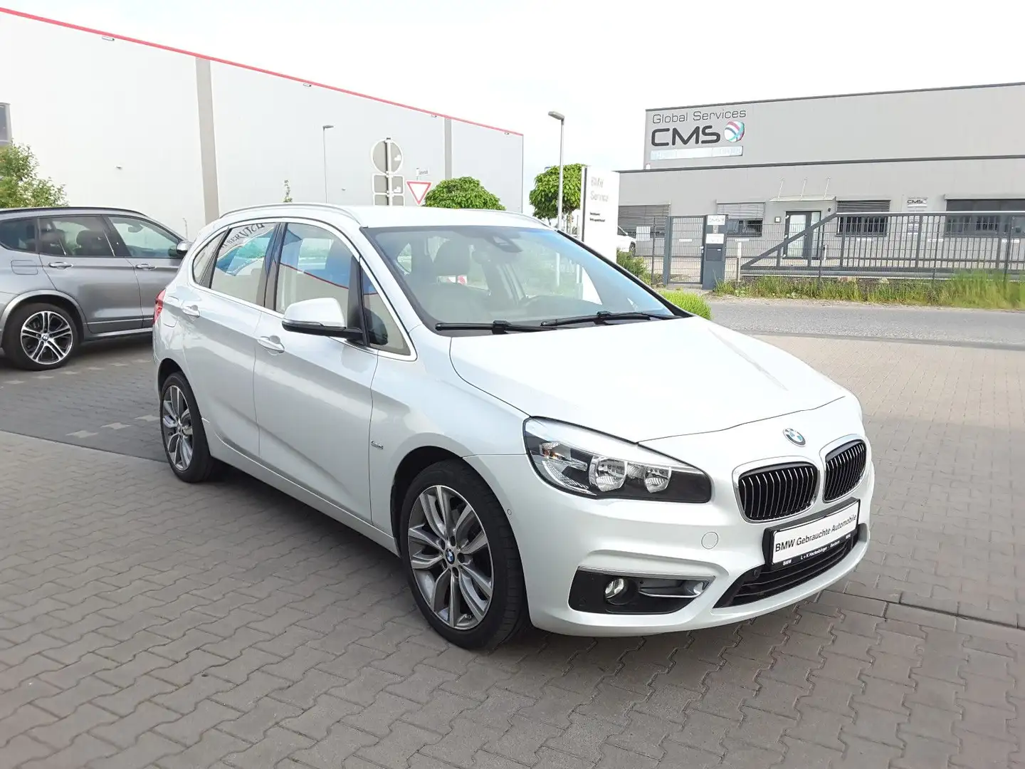 BMW 220 220i Act Tou,Auto,Navi,Leder,Navi,Alu,Klima,PDC, Blanco - 2