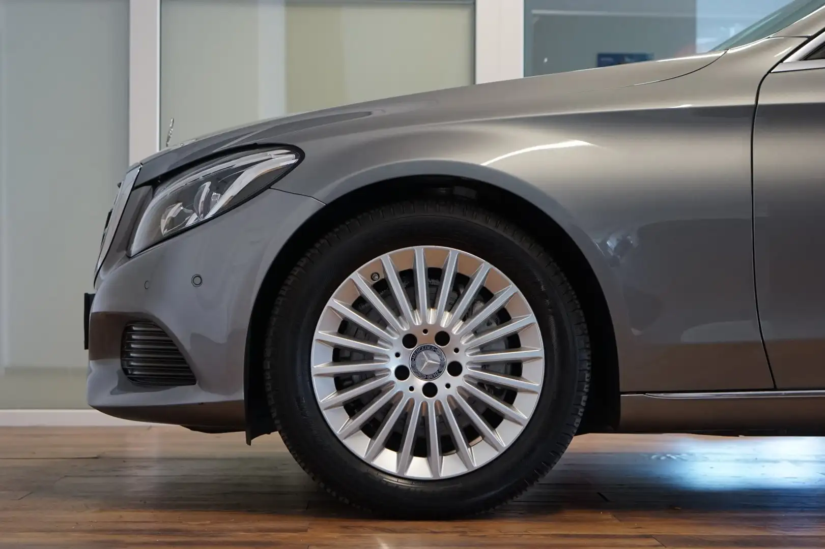 Mercedes-Benz C 250 Exclusive|LED|NAVI|LUFT|HUD|PARK Silber - 2