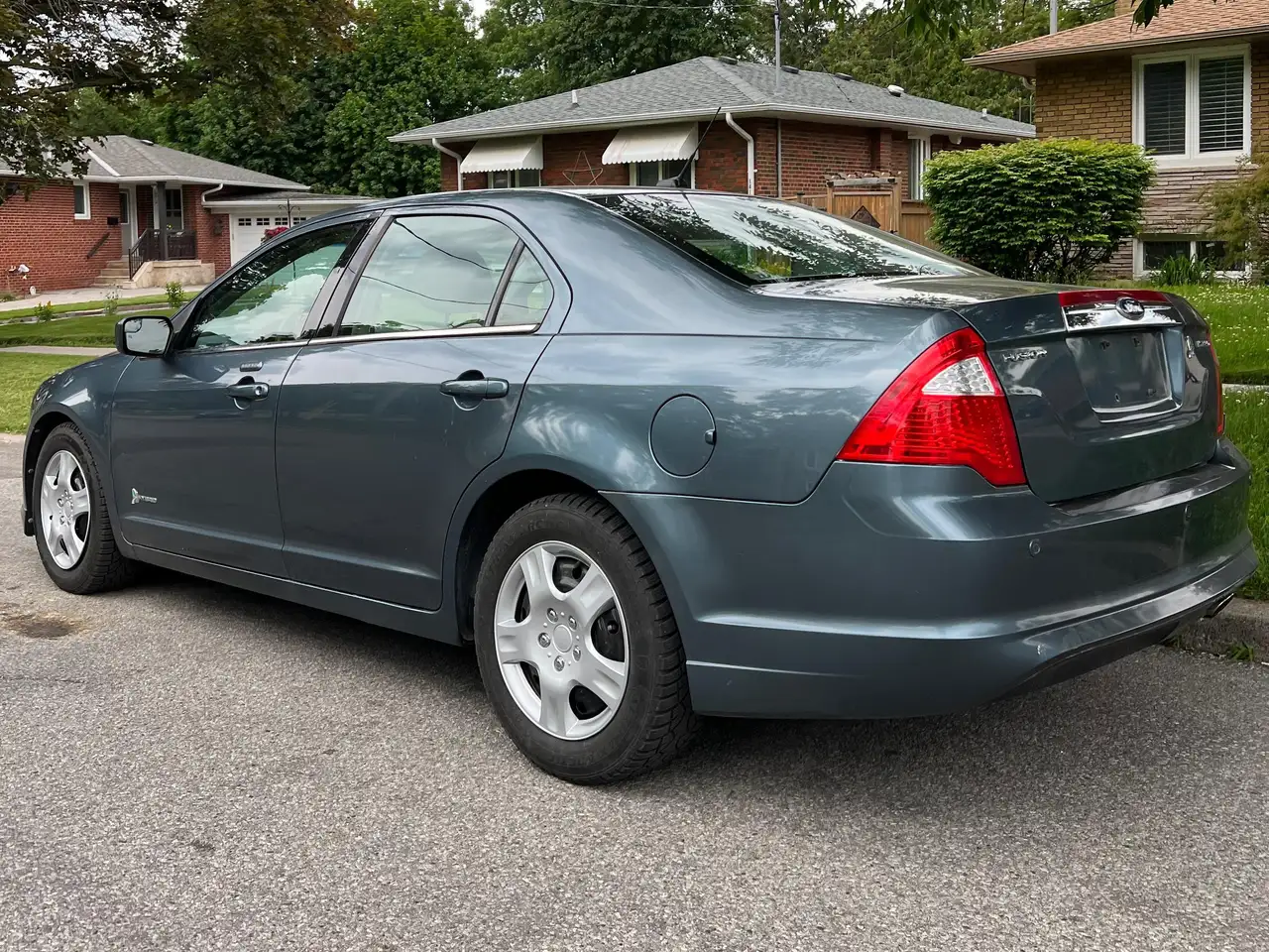 Ford Fusion photo Ford Fusion