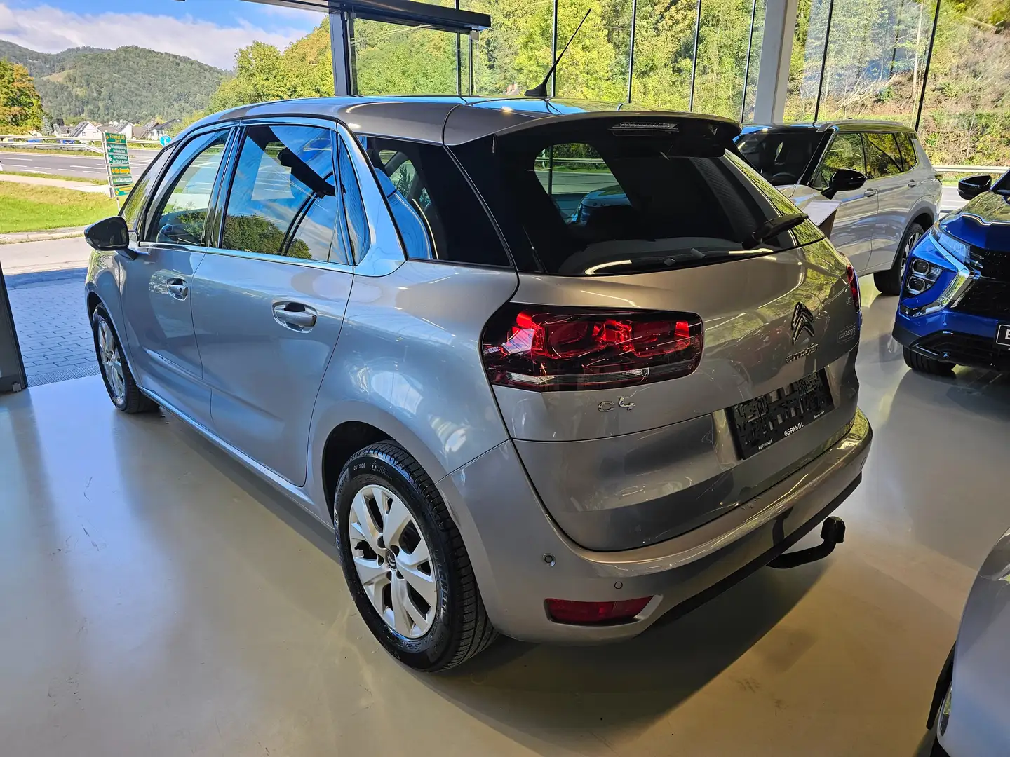 Citroen C4 Picasso BlueHDi 120 S&S EAT6 Feel Edition Silber - 2