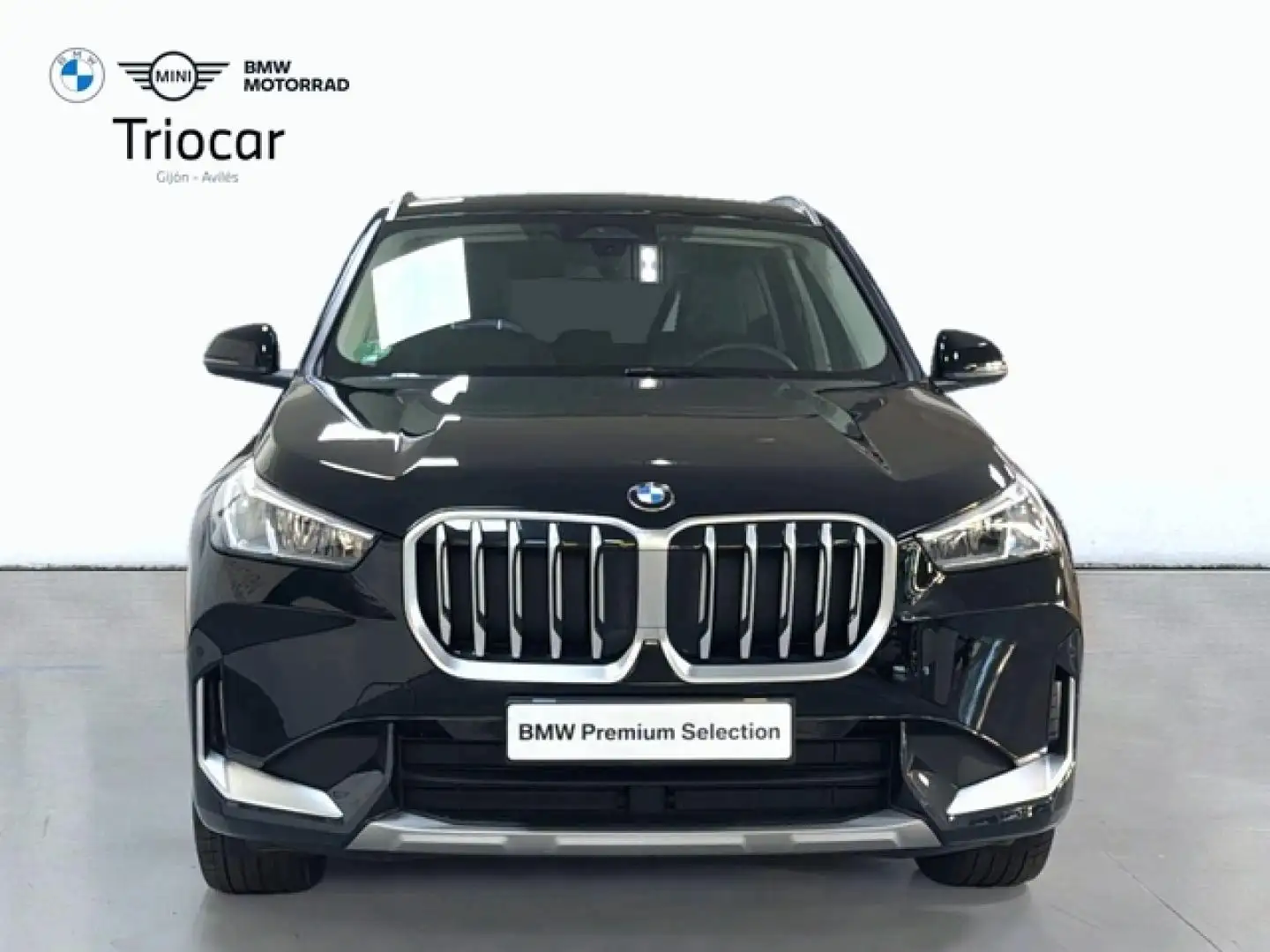 BMW X1 sDrive 18dA Zwart - 2
