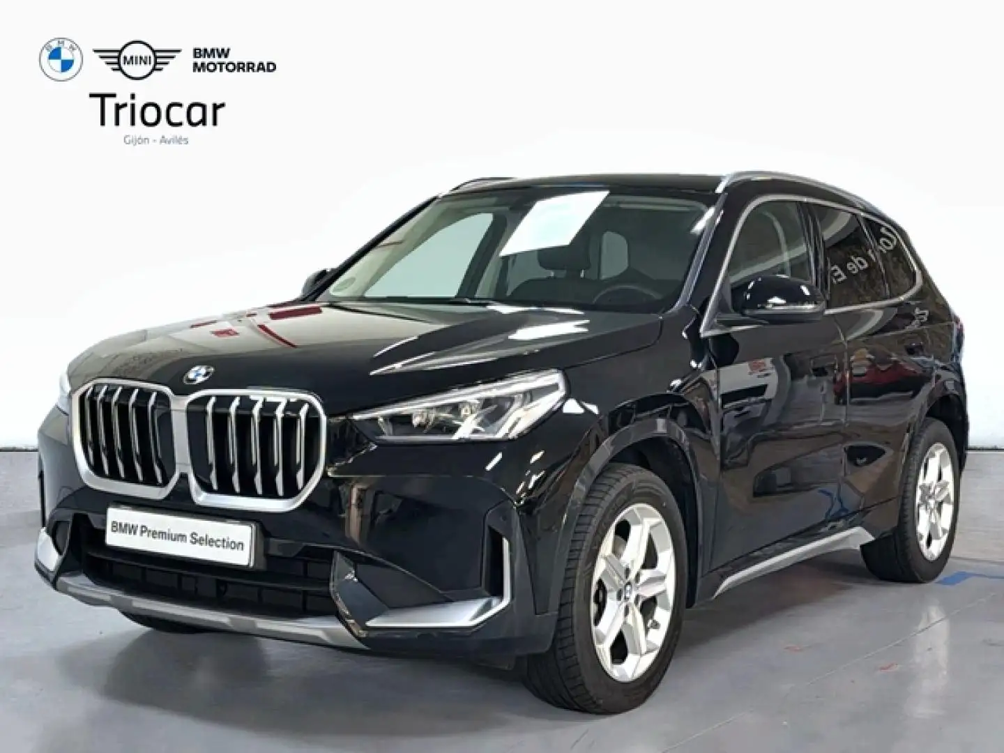 BMW X1 sDrive 18dA Zwart - 1