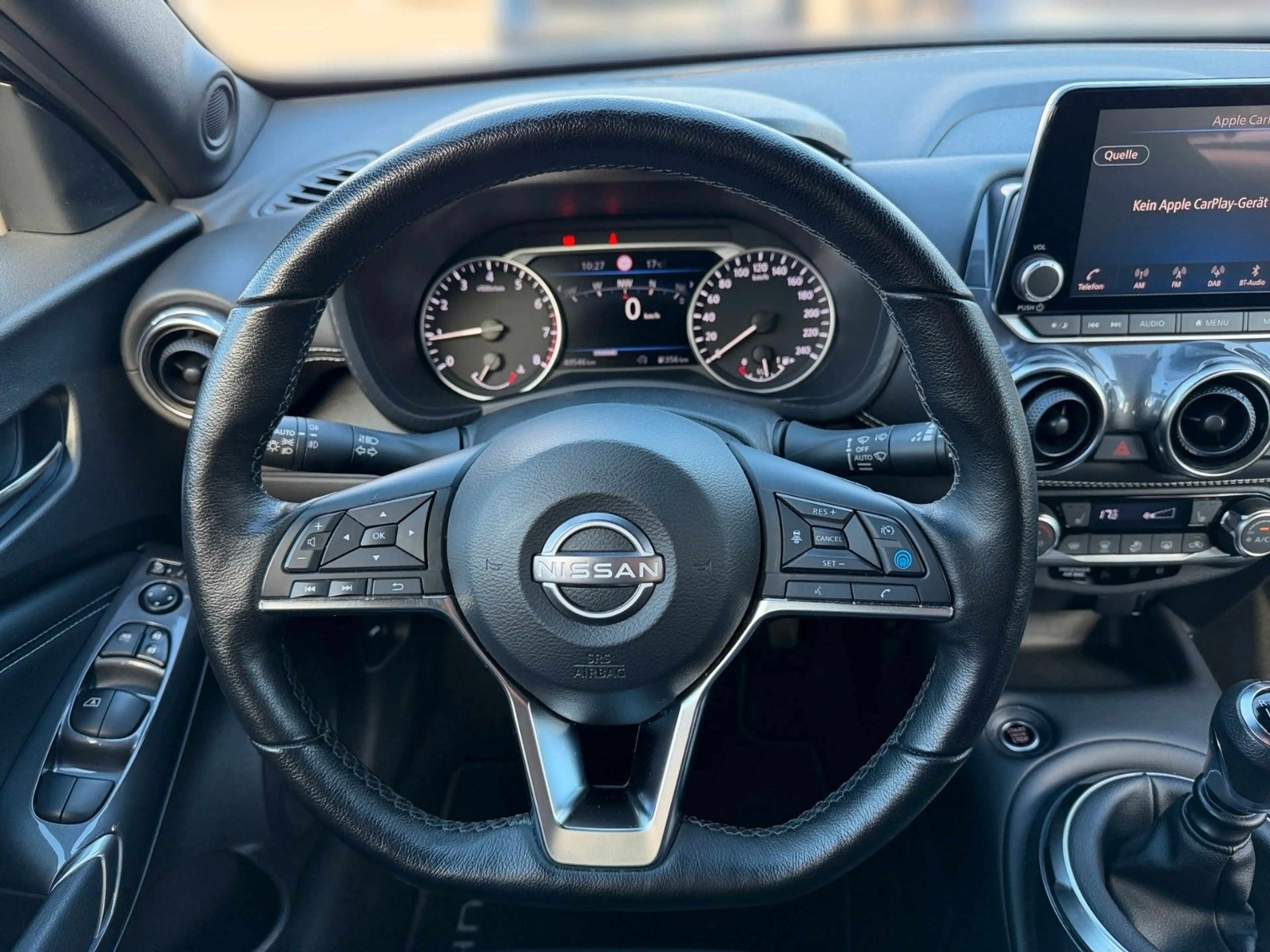 Nissan Juke 1.0 DIG-T N-Connecta 360° Navi 1.Hand — photo 9