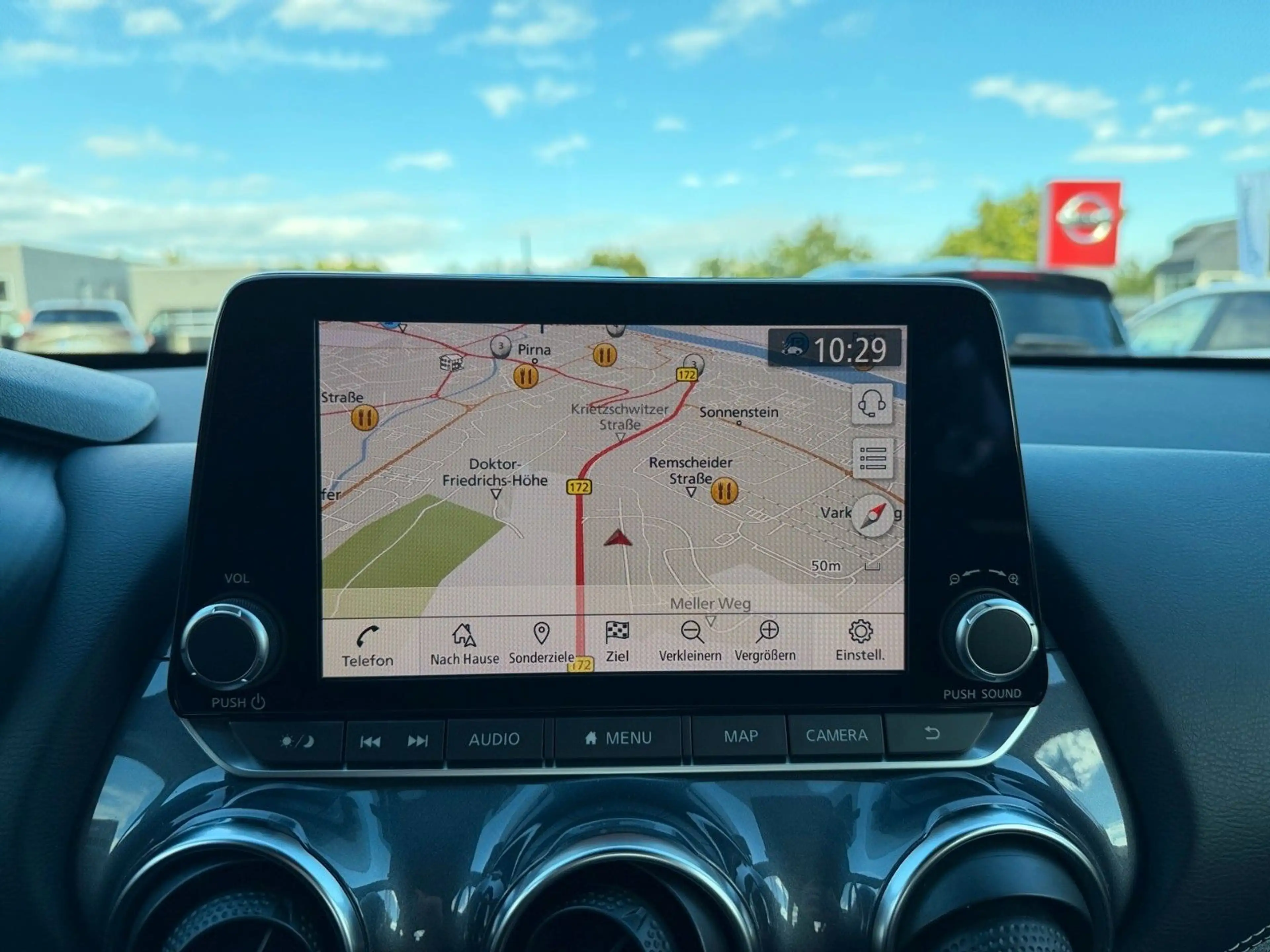 Nissan Juke 1.0 DIG-T N-Connecta 360° Navi 1.Hand — photo 15