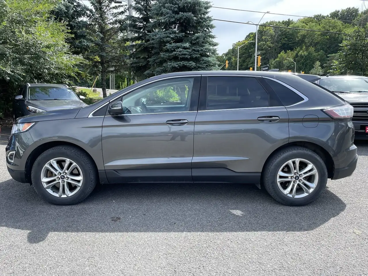 Ford Edge снимка Ford Edge