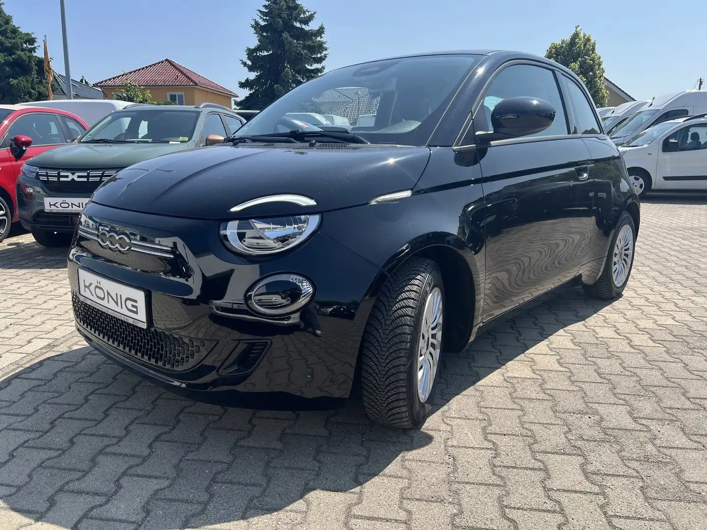 Fiat 500e Neuer 500 Elektro 320km Reichweite Schwarz - 1