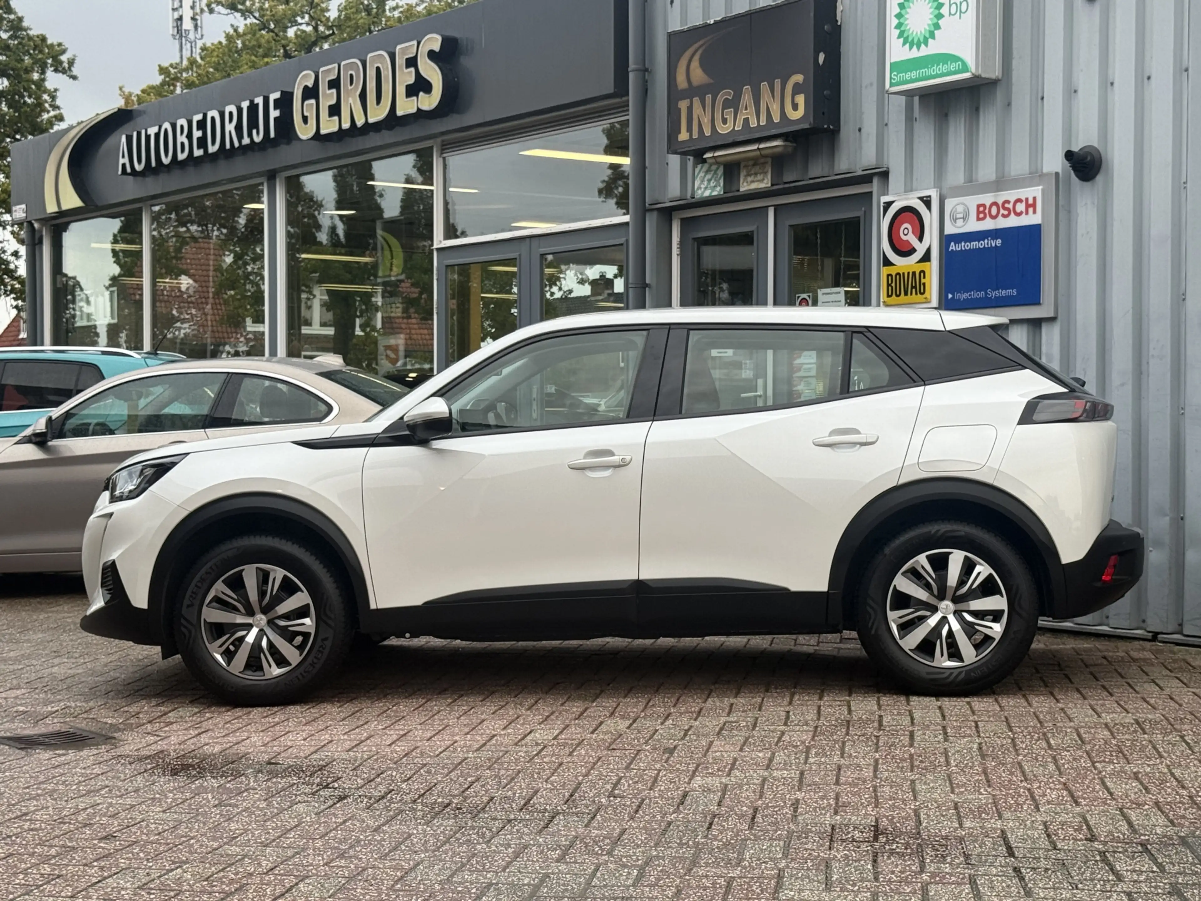Peugeot 2008 1.2 PureTech Active | 1e EIGENAAR | NAVI | CRUISE — photo 2
