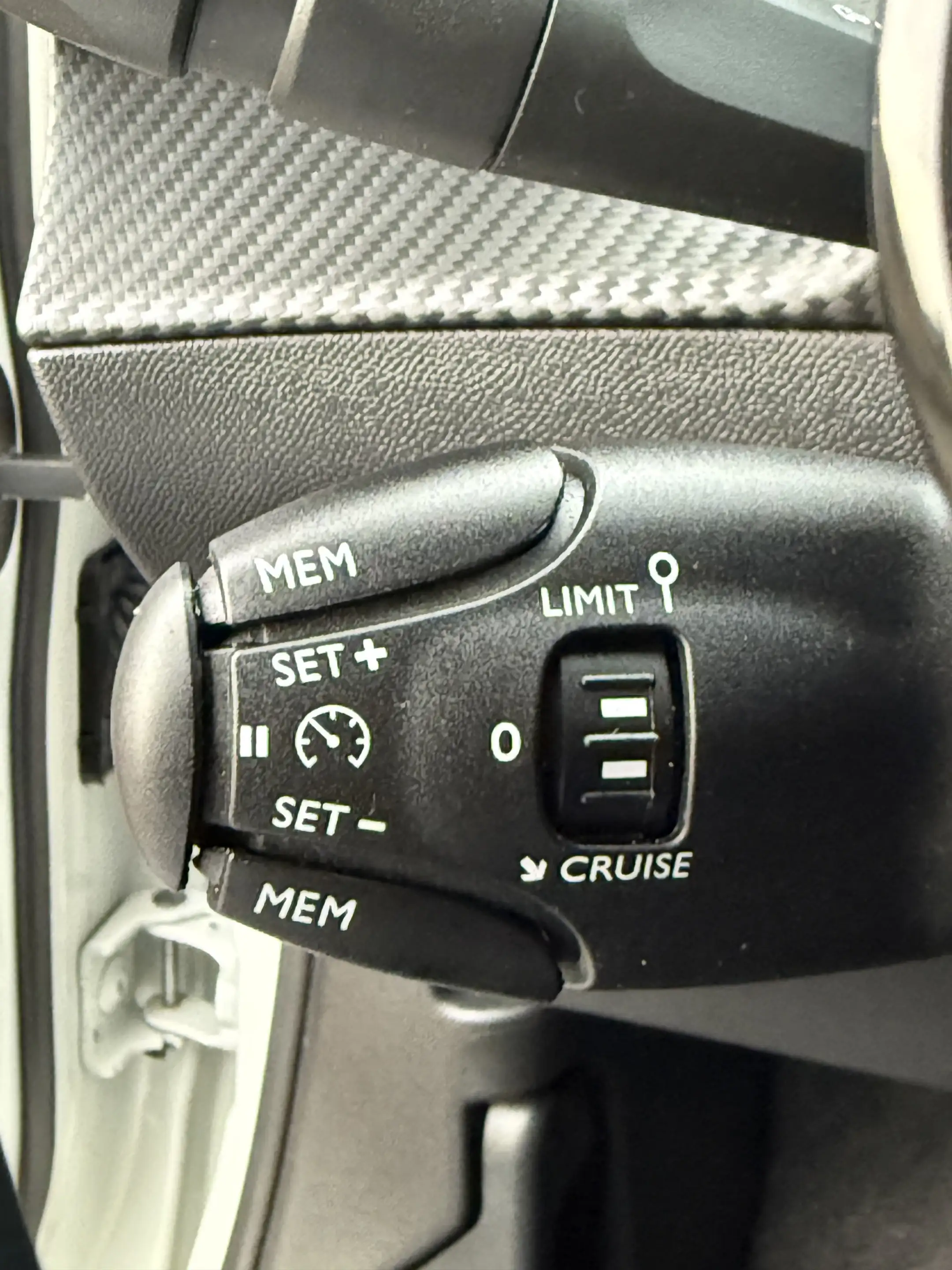 Peugeot 2008 1.2 PureTech Active | 1e EIGENAAR | NAVI | CRUISE — photo 19