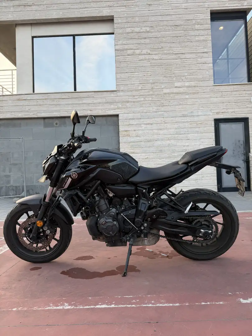 Yamaha MT-07 Pure depotenziata a libretto - 1