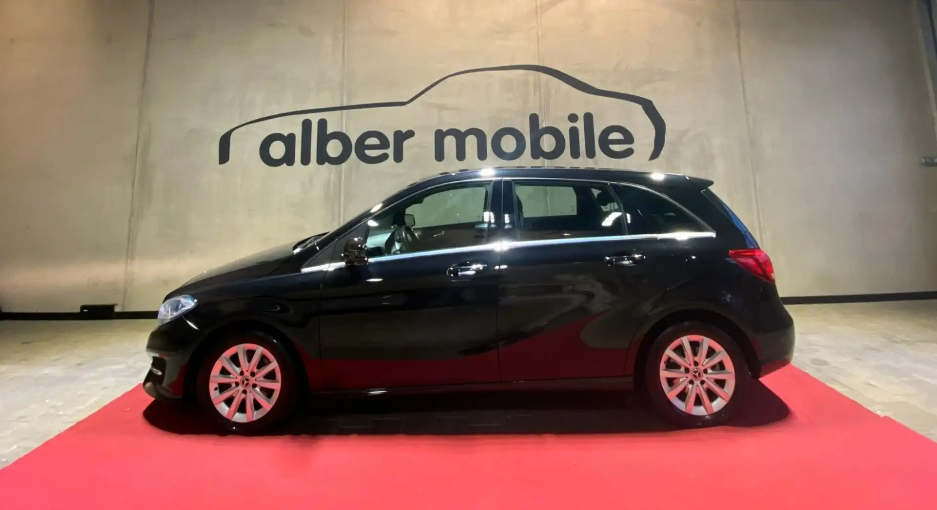 Mercedes-Benz B 180 Style, me connect, Klima,PDC,Navi Schwarz - 2