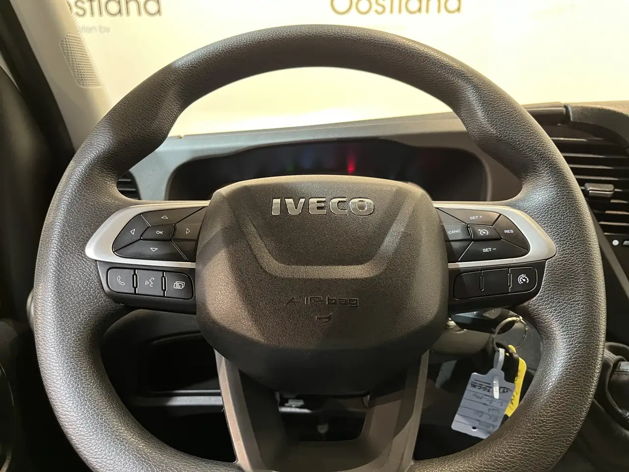 Iveco Daily 2024 — фото 10