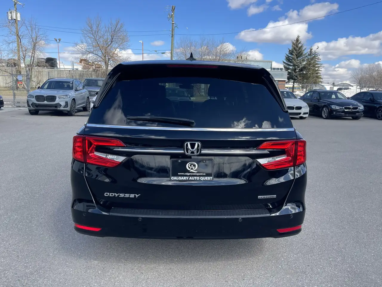 Honda Odyssey снимка Honda Odyssey