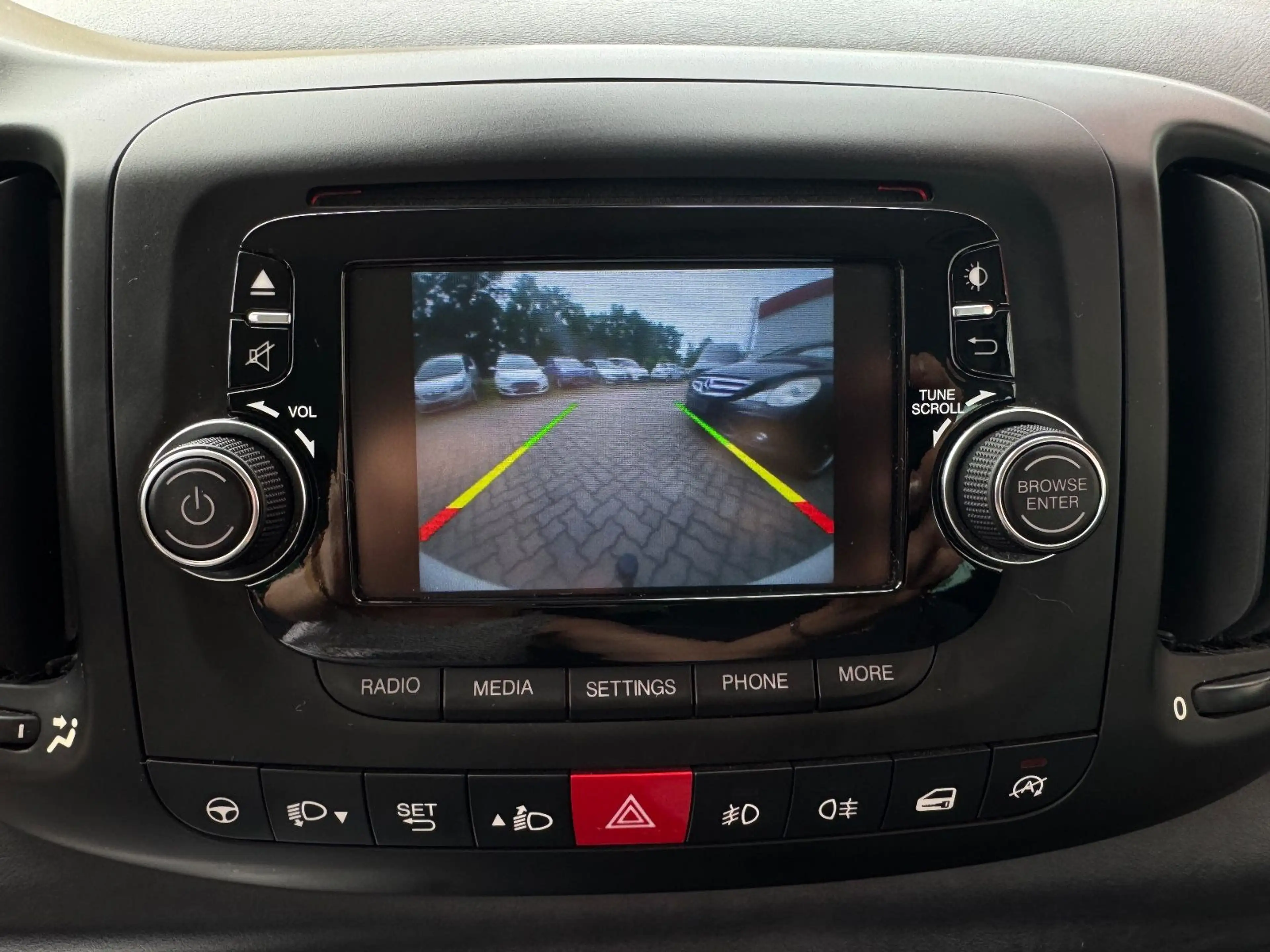 Fiat 500L Living extra lang Klimaauto Tempo Leder AHK — photo 13