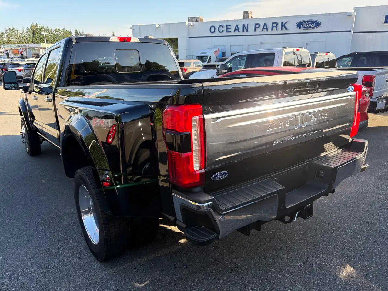 Ford F-450 Super Duty photo Ford F-450 Super Duty