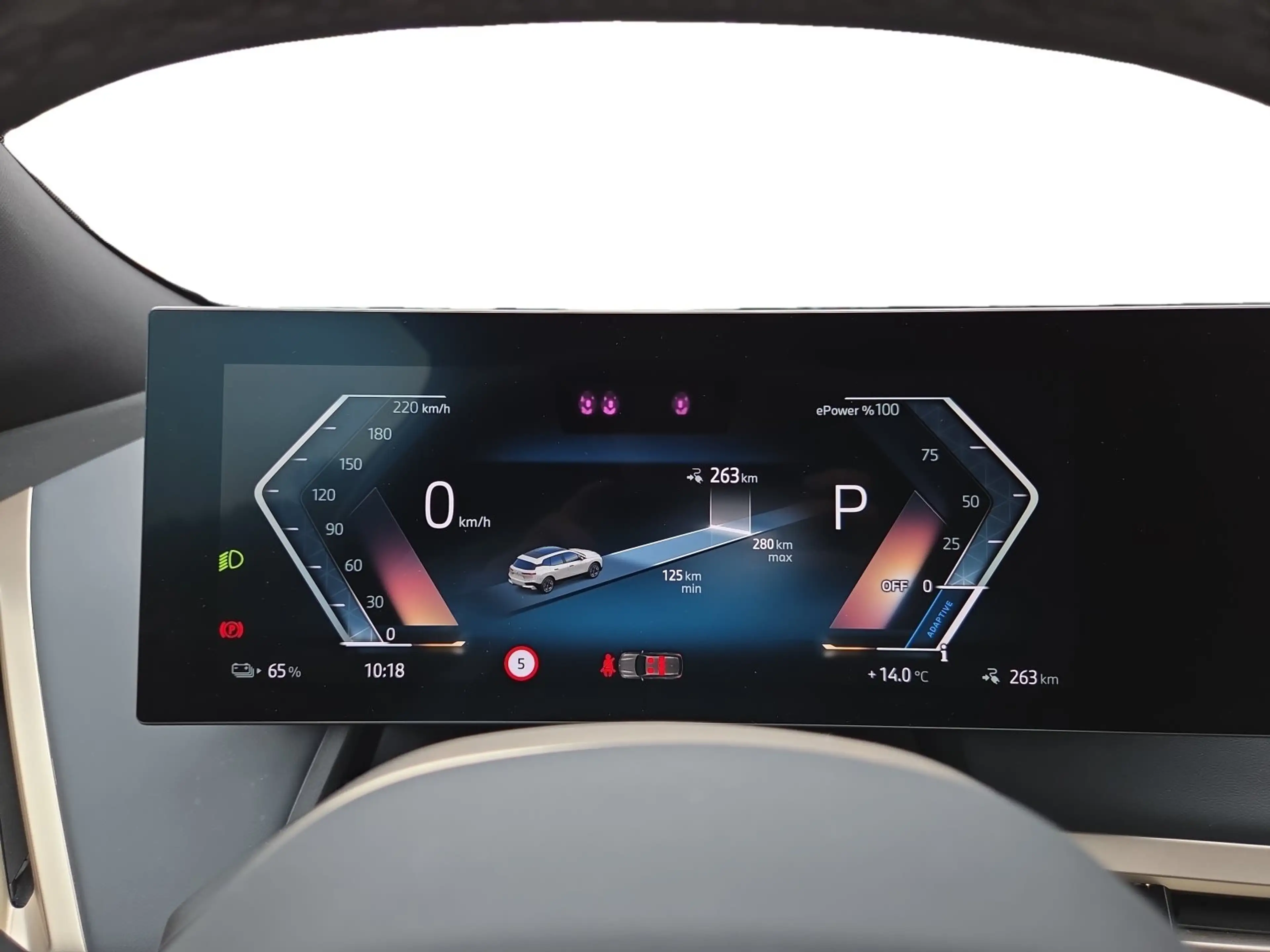 BMW iX xDrive40 AHK Laser 360° STANDHZ HEAD-UP PANO — photo 15
