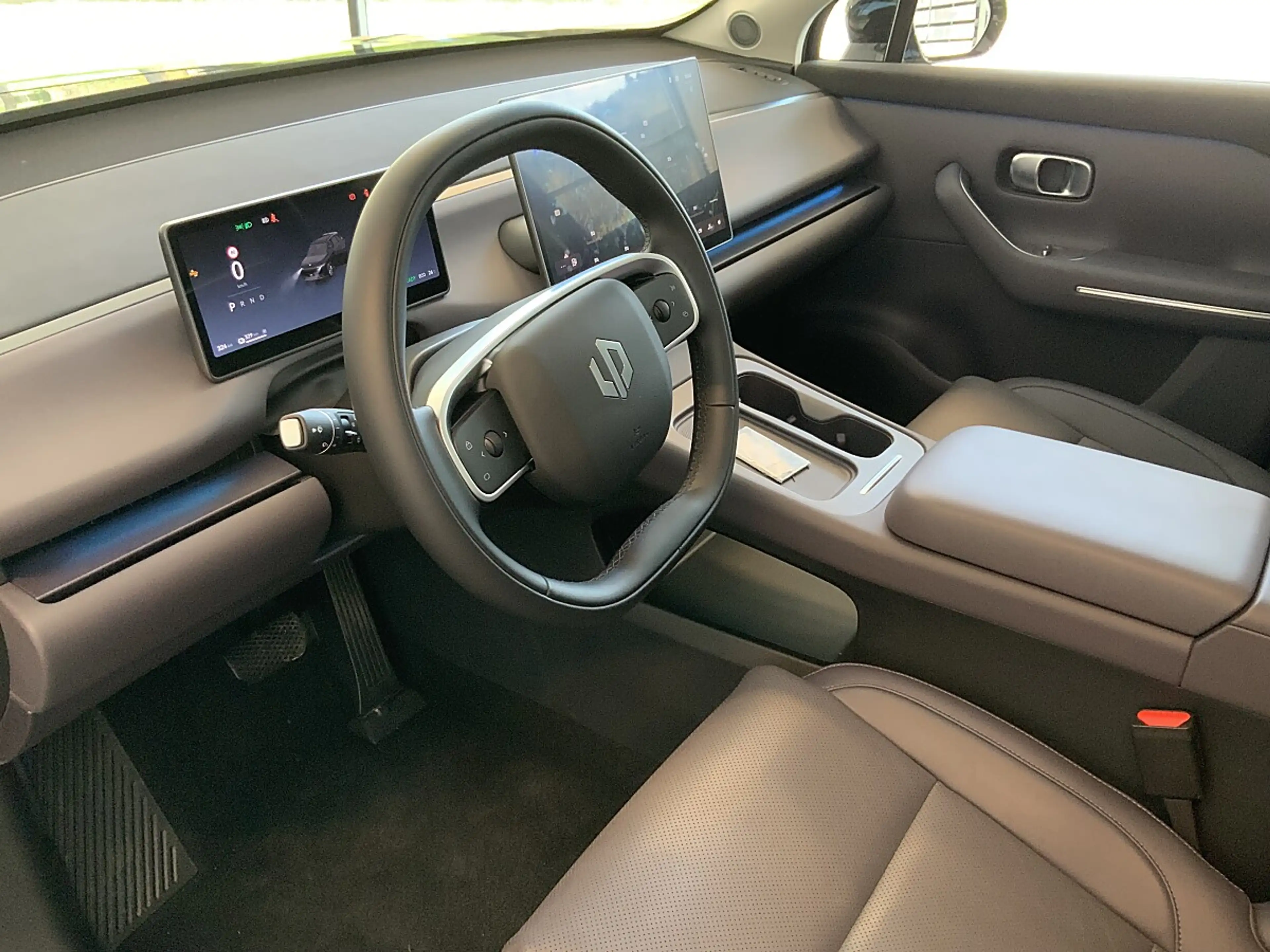 Leapmotor C10 Design — photo 4