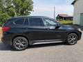 BMW X1 X1 xDrive 20d Aut. Schwarz - thumbnail 2