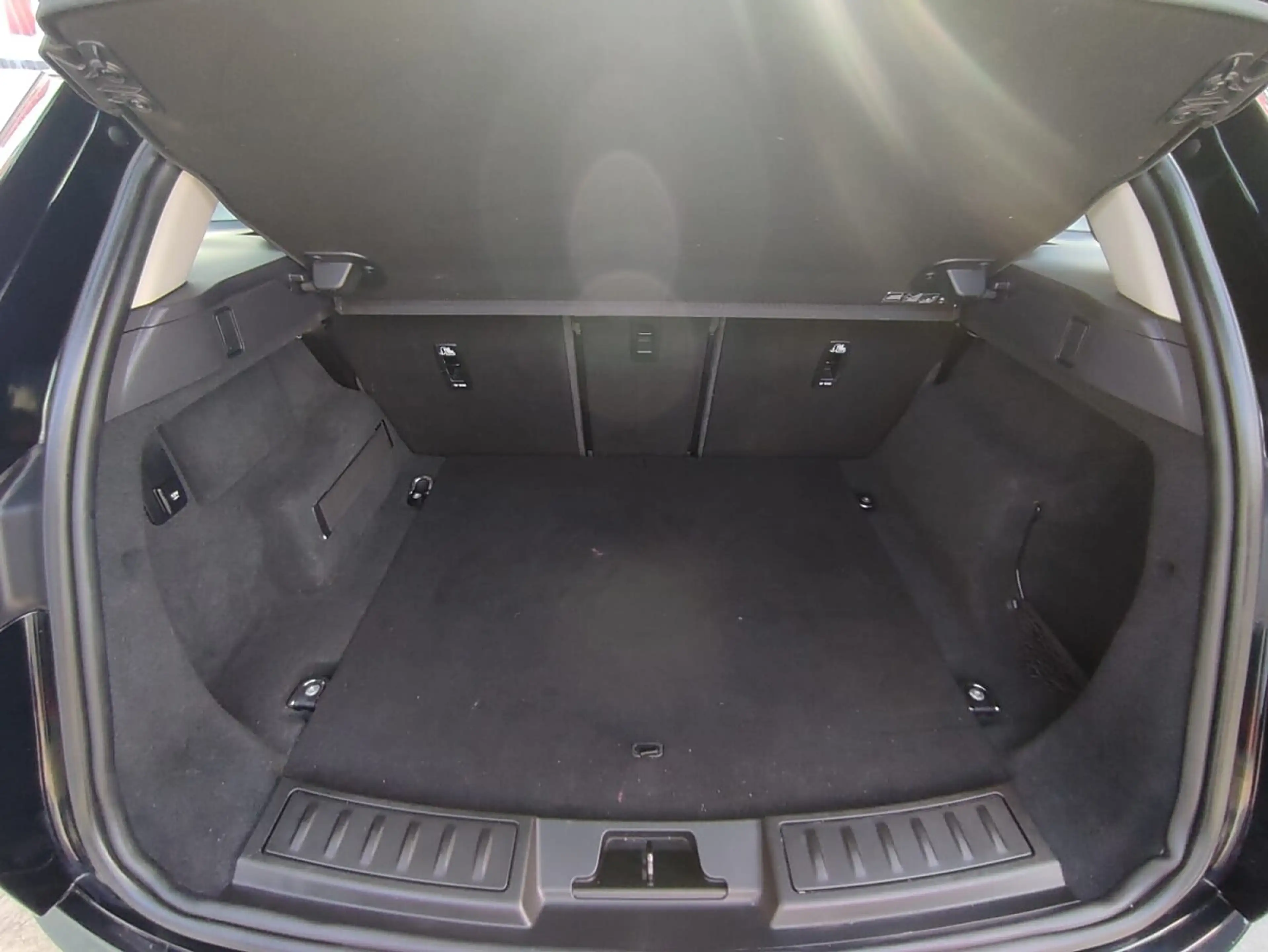 Land Rover Range Rover Evoque 2,0 D150 S Aut. — photo 7