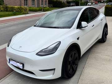 Model Y 72.5 kWh Dual Motor Long Range (324 kW)