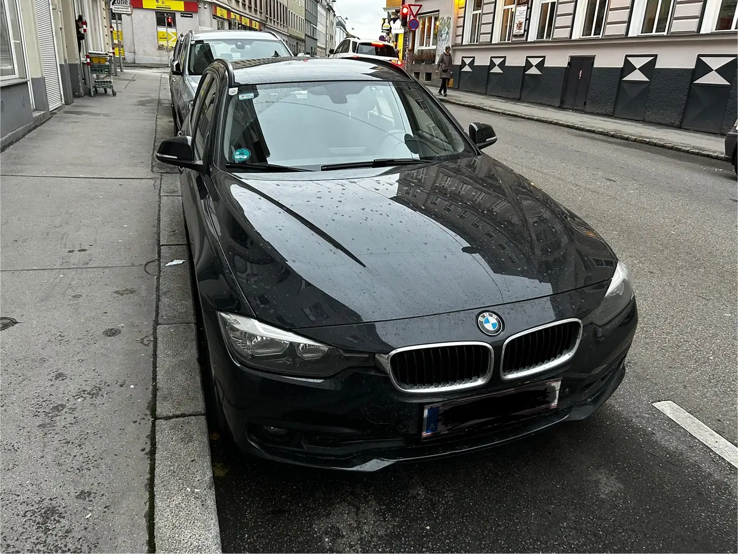BMW 316 316d Touring Чорний - 1