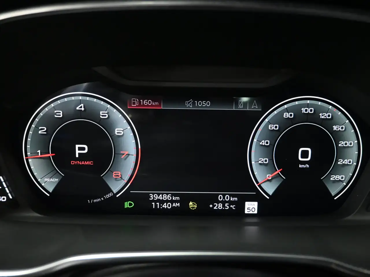 Audi Q3 снимка Audi Q3