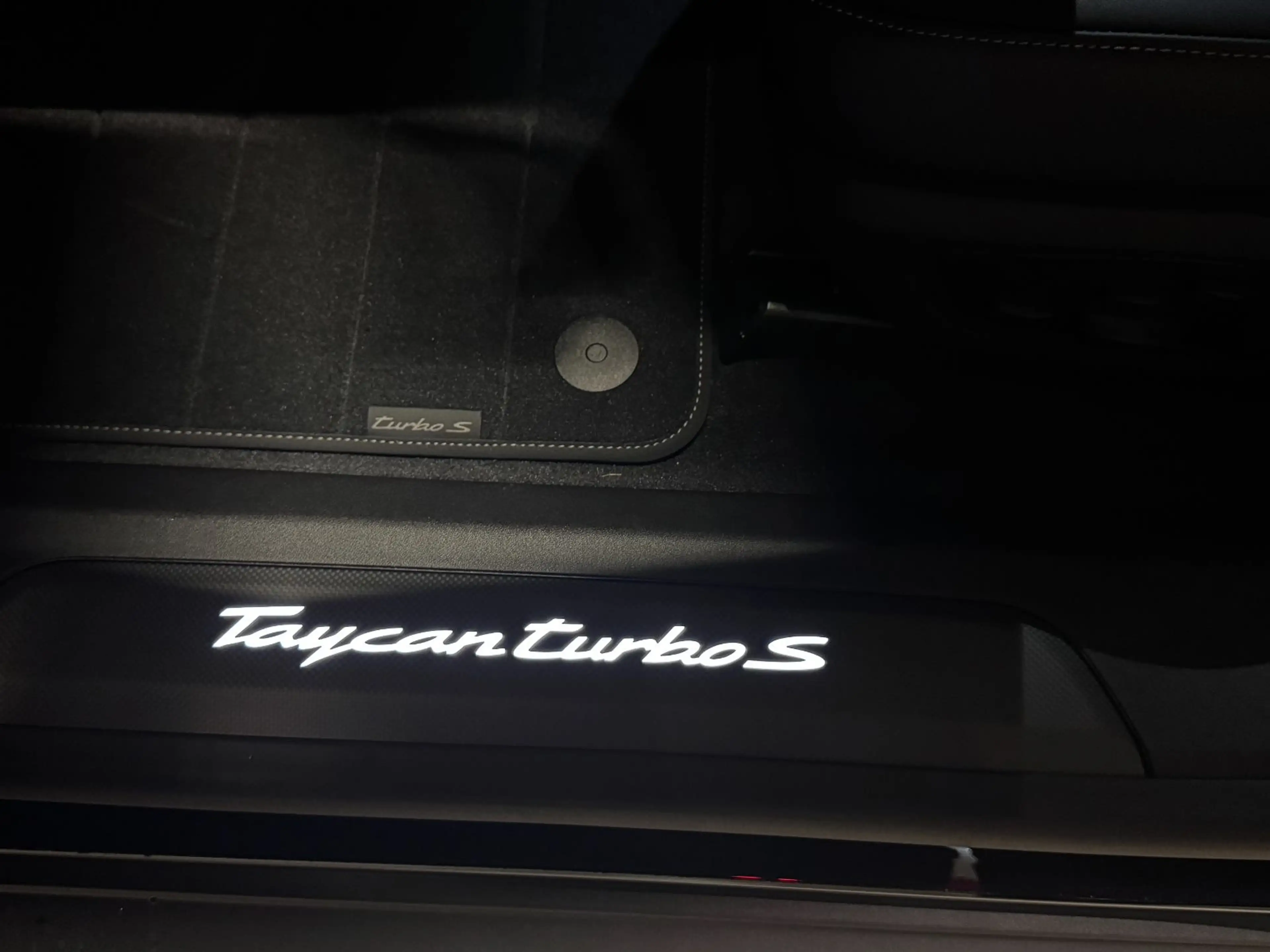 Porsche Taycan Turbo S Sport Turismo |Dynamikpaket |Soft-Close — photo 15