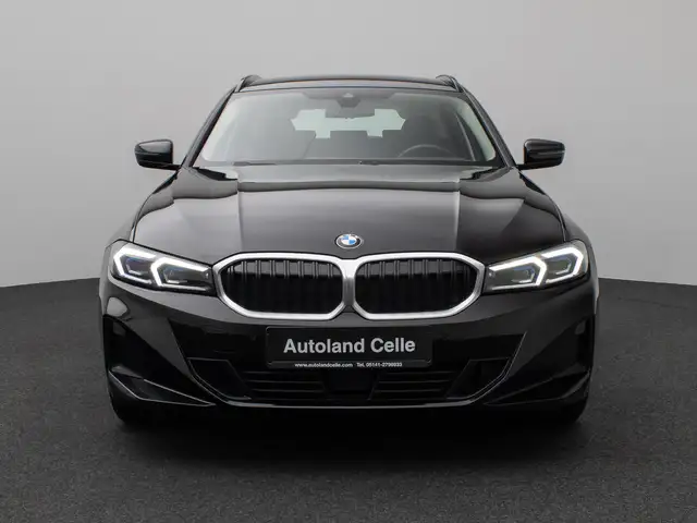 BMW 3 Series view 2