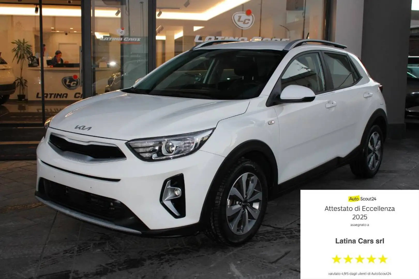 Kia Stonic Stonic 1.0 t-gdi Urban 120cv TELECAMERA & CARPLAY Blanc - 1