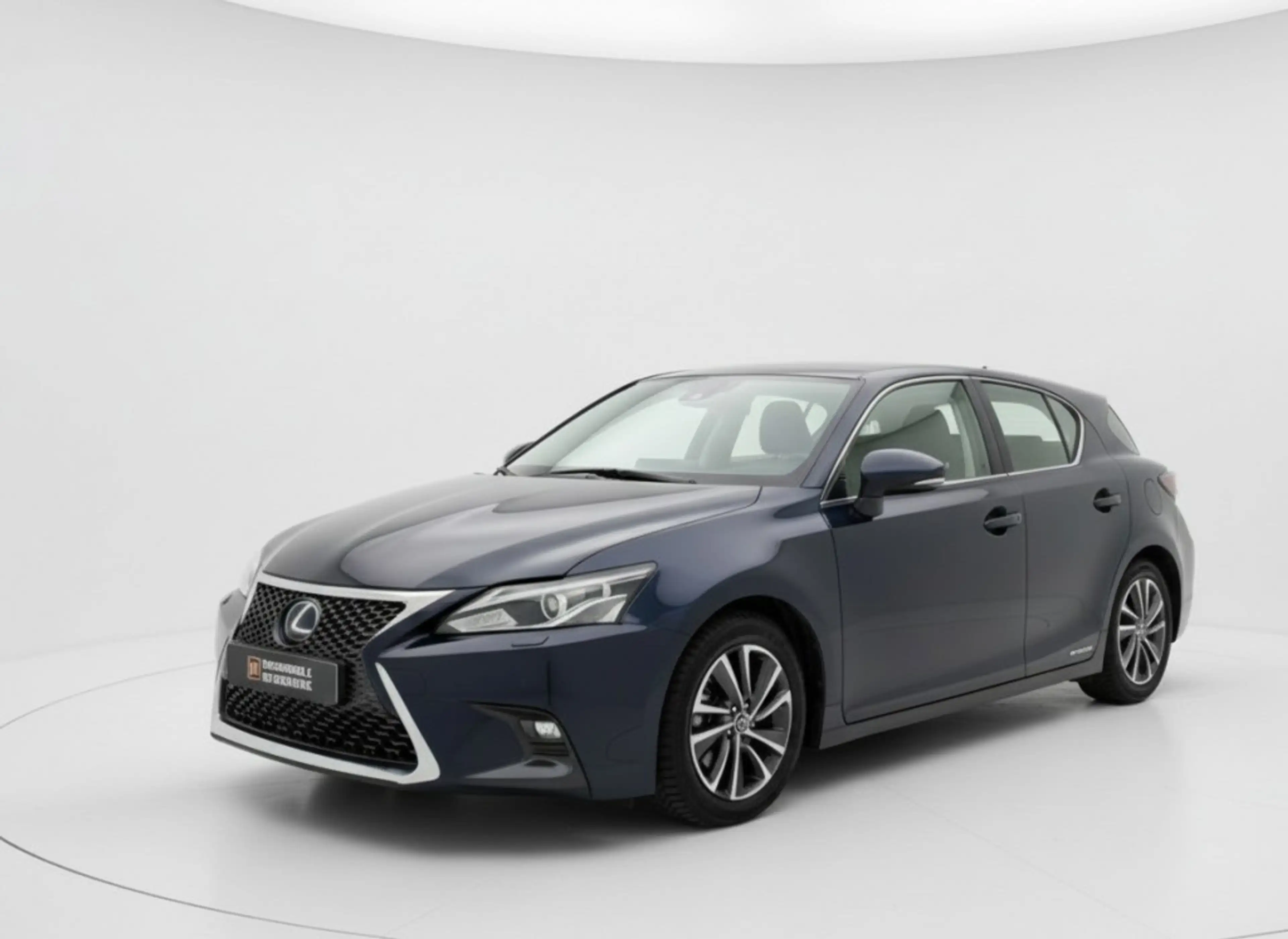 Lexus CT 200h 200H ULTIMATE ED. Xenon, Cruise, Alcantara — photo 3