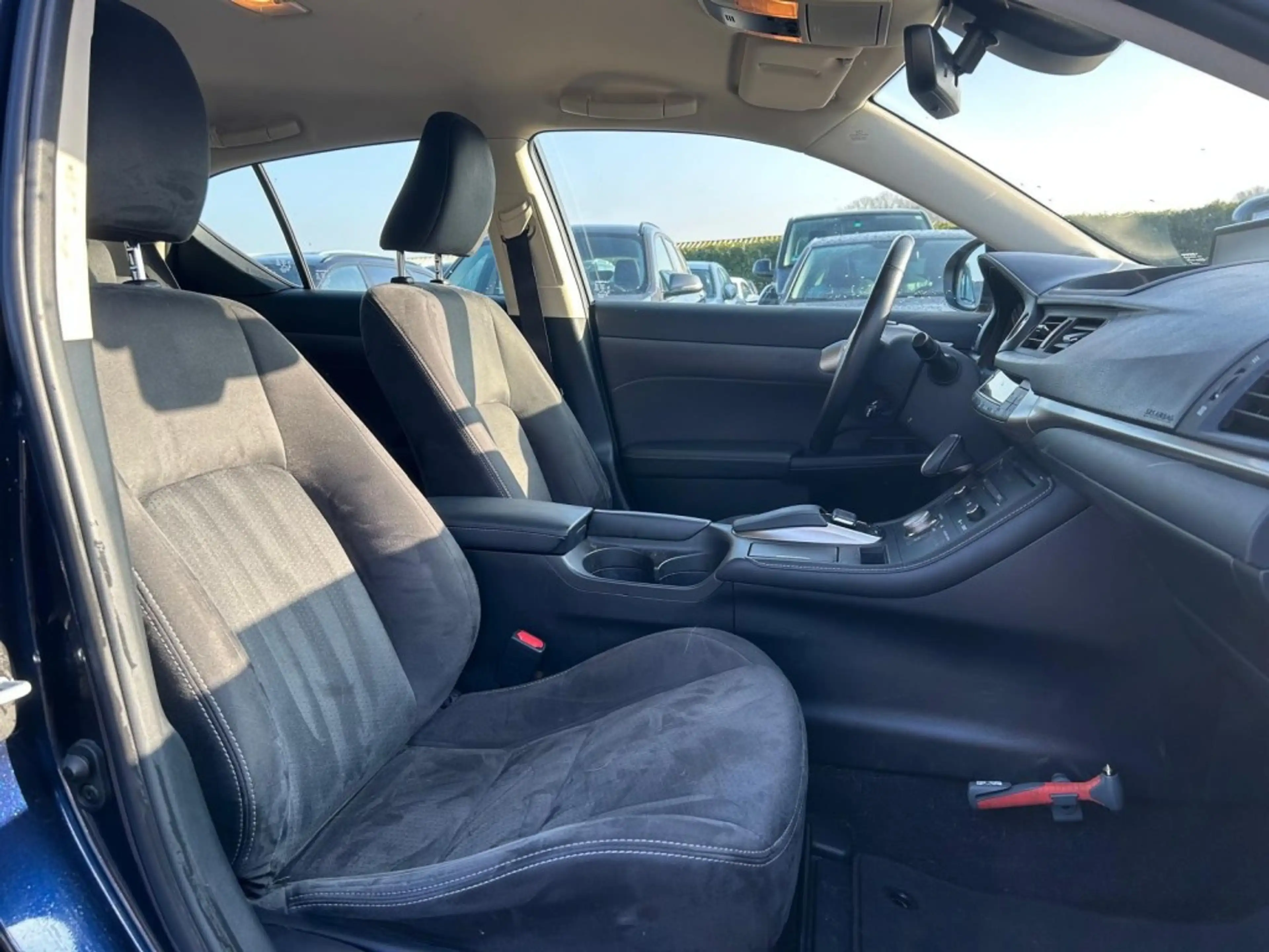 Lexus CT 200h 200H ULTIMATE ED. Xenon, Cruise, Alcantara — photo 8