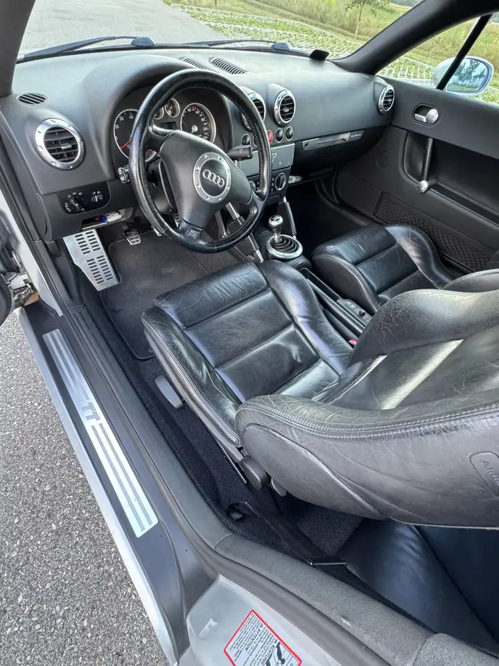 Audi TT Coupé 1,8 T quattro - Allrad - Pickerl 09/27, foto 6