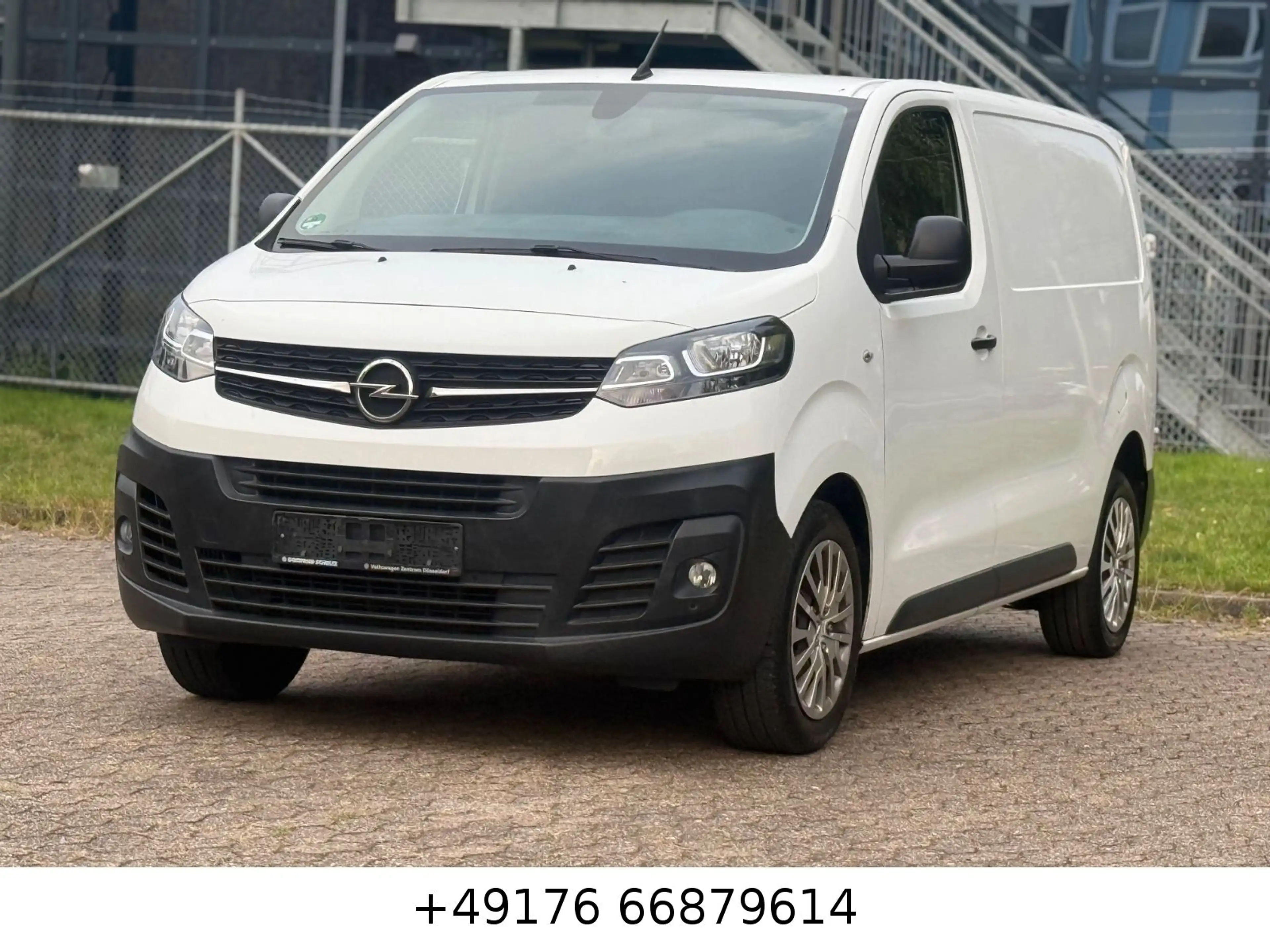 Opel Vivaro Kasten Edition M Kam/Navi/AHK — photo 2
