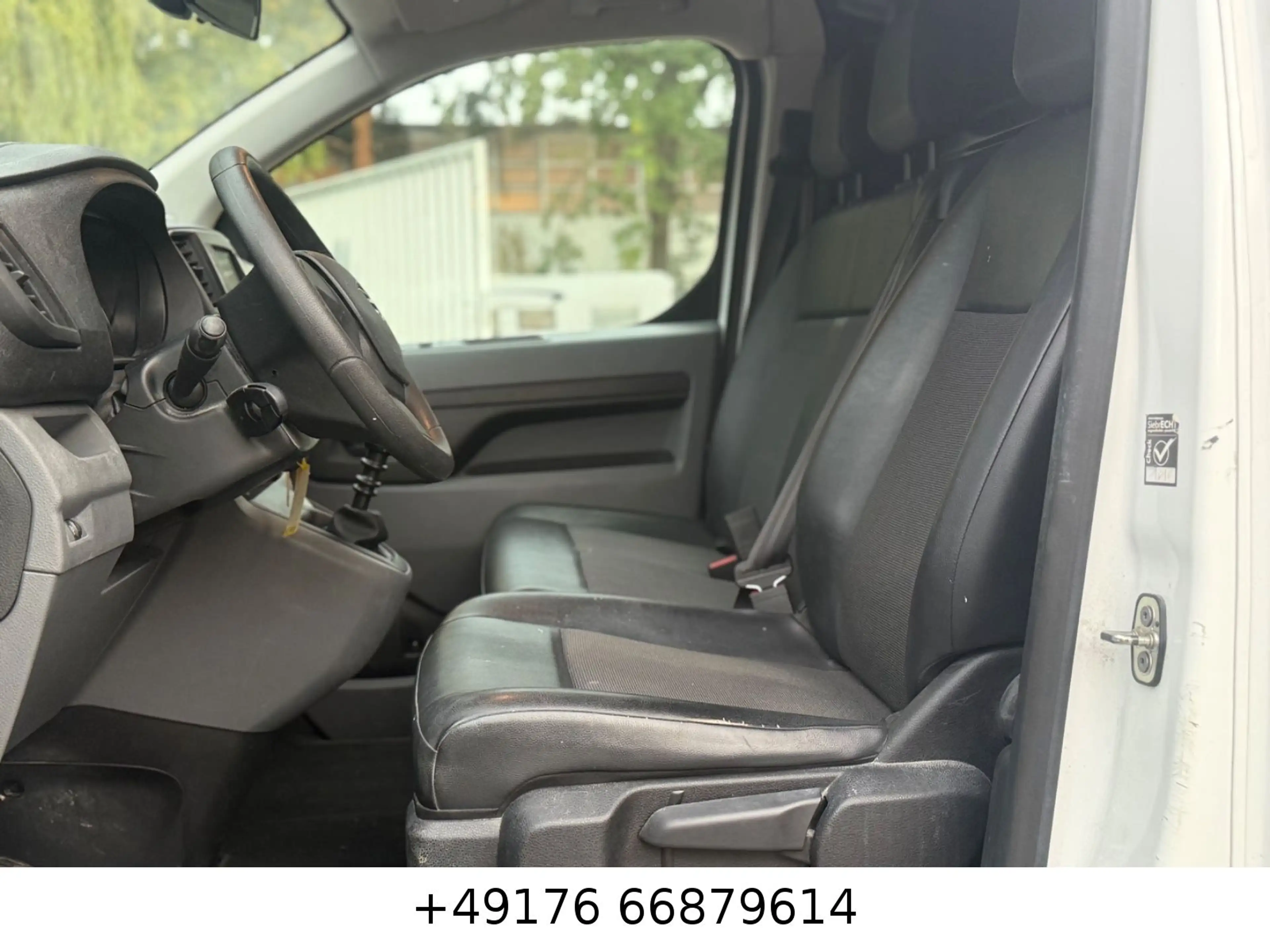 Opel Vivaro Kasten Edition M Kam/Navi/AHK — photo 12