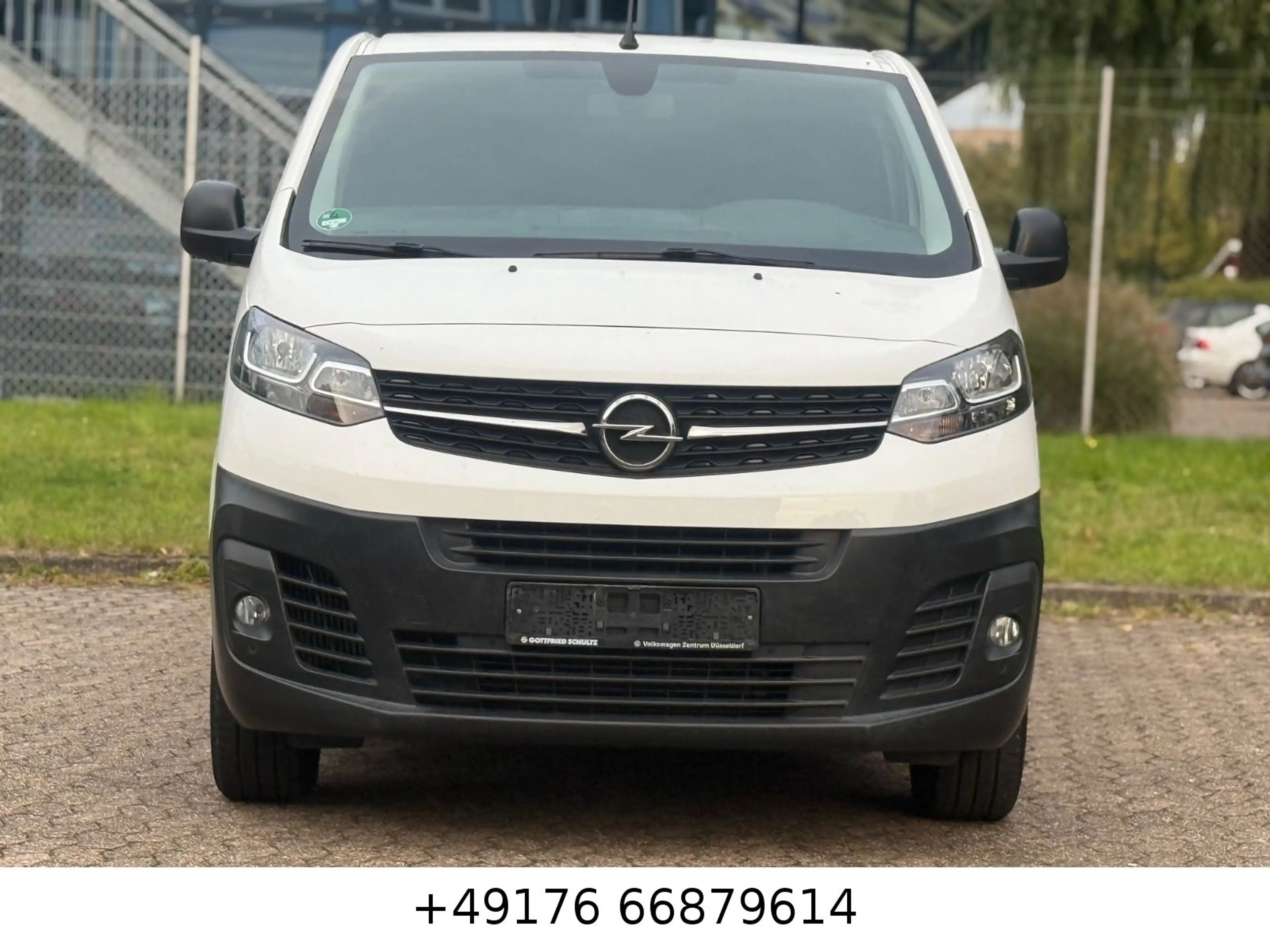 Opel Vivaro Kasten Edition M Kam/Navi/AHK — photo 4