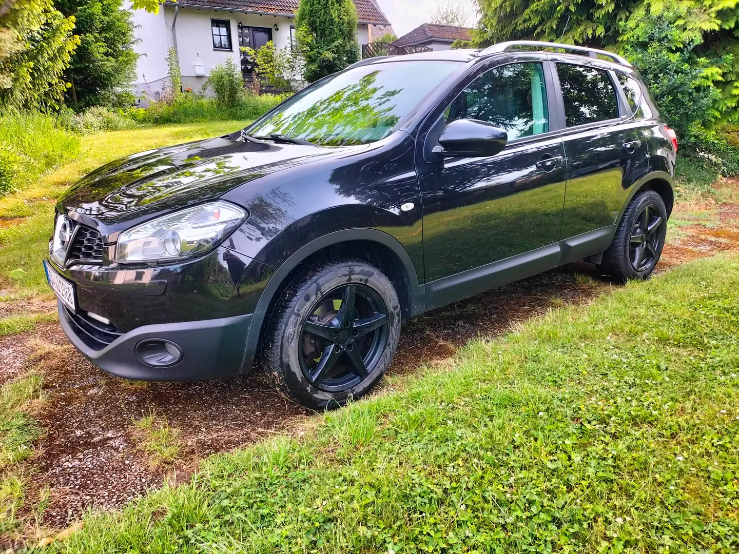 Nissan Qashqai Qashqai Diesel 2.0 dCi DPF 4x4 tekna Schwarz - 1