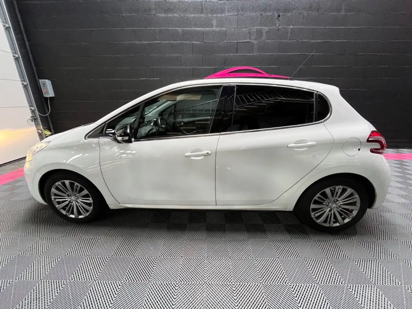 Peugeot 208 1.6 VTi 120ch BVM5 Allure Bianco - 2