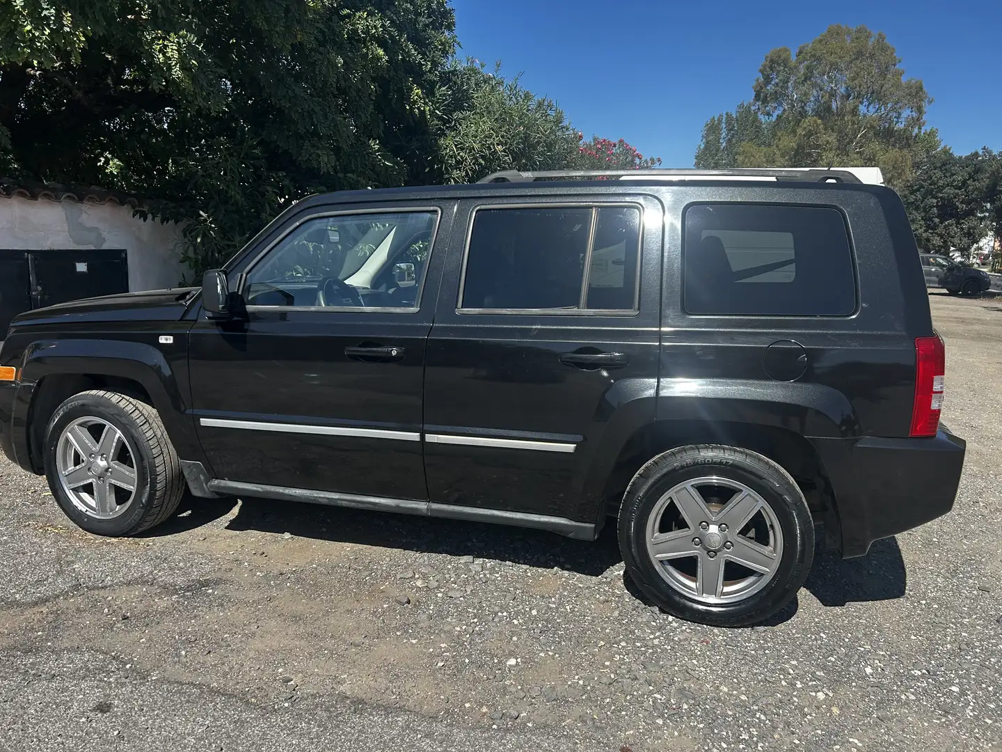 Jeep Patriot 2.0 td Limited 4wd dpf - 1