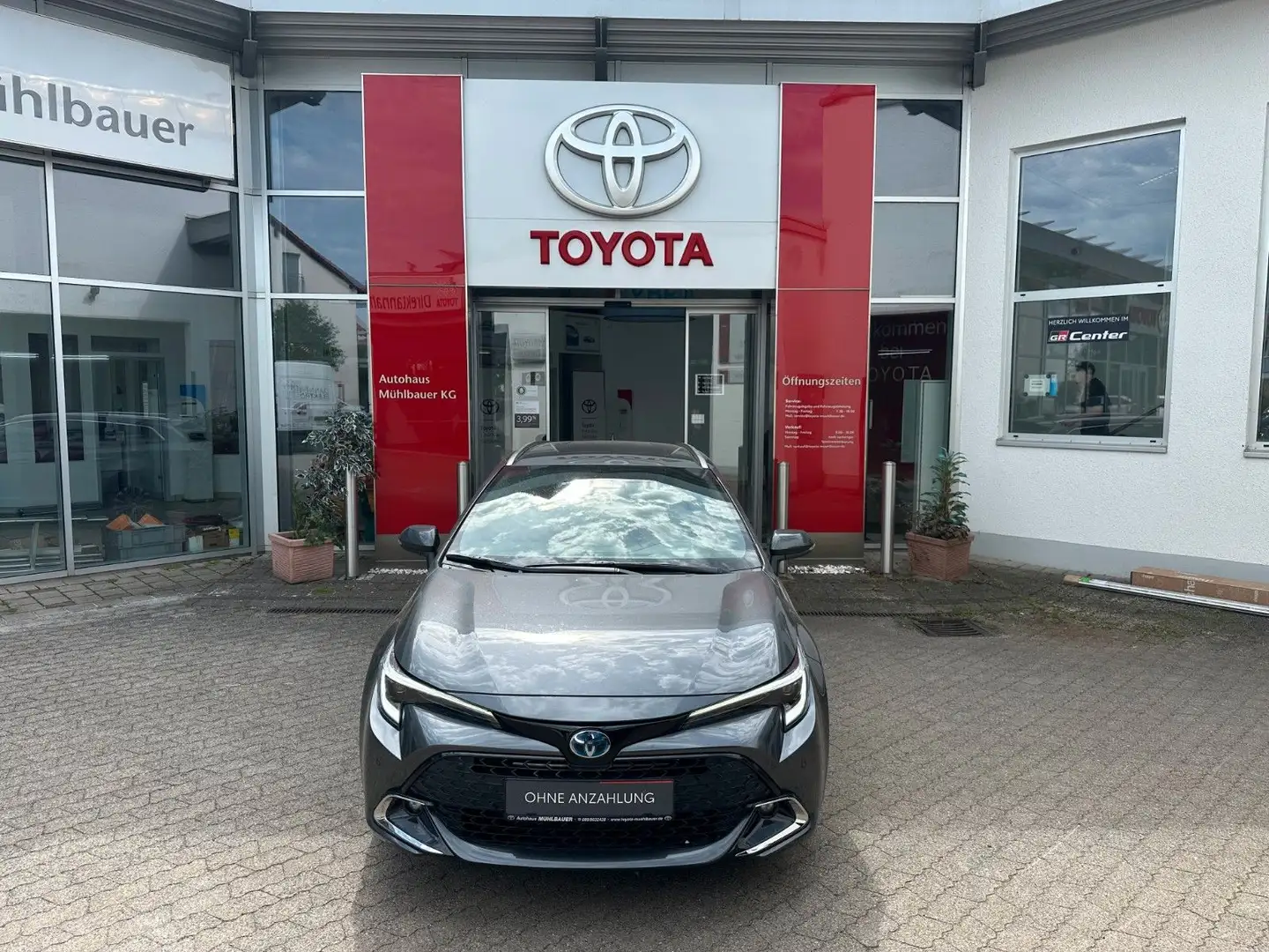 Toyota Corolla Touring Sports Teamplayer Finanz. 1,99% Grau - 1