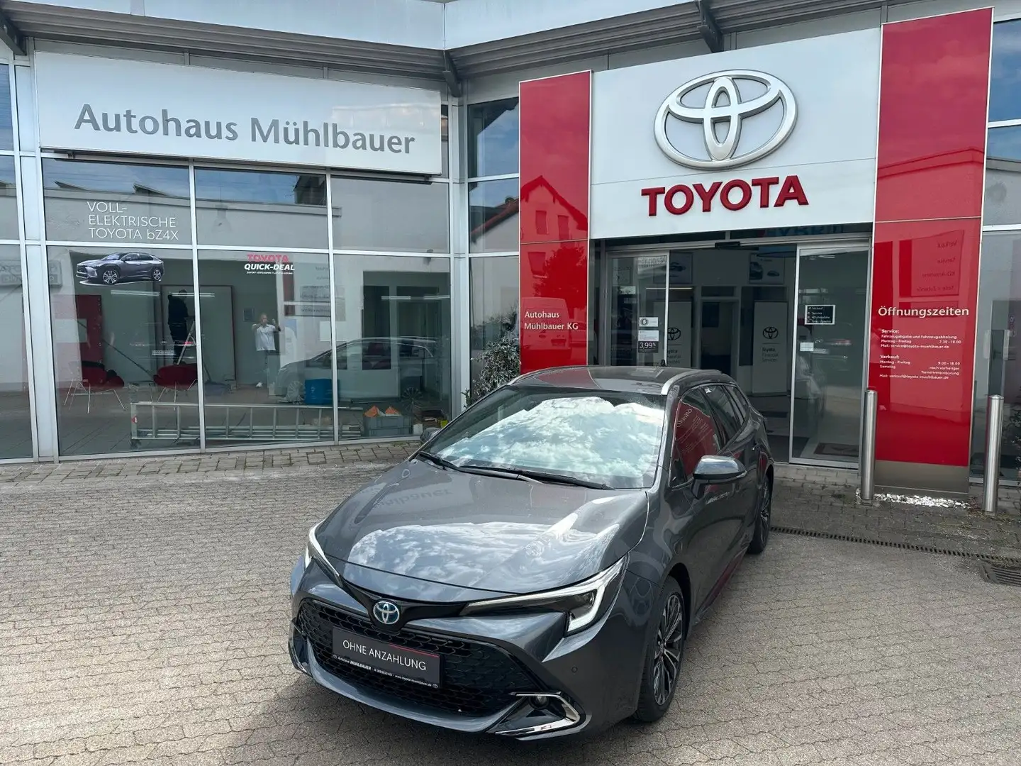 Toyota Corolla Touring Sports Teamplayer Finanz. 1,99% Grau - 2