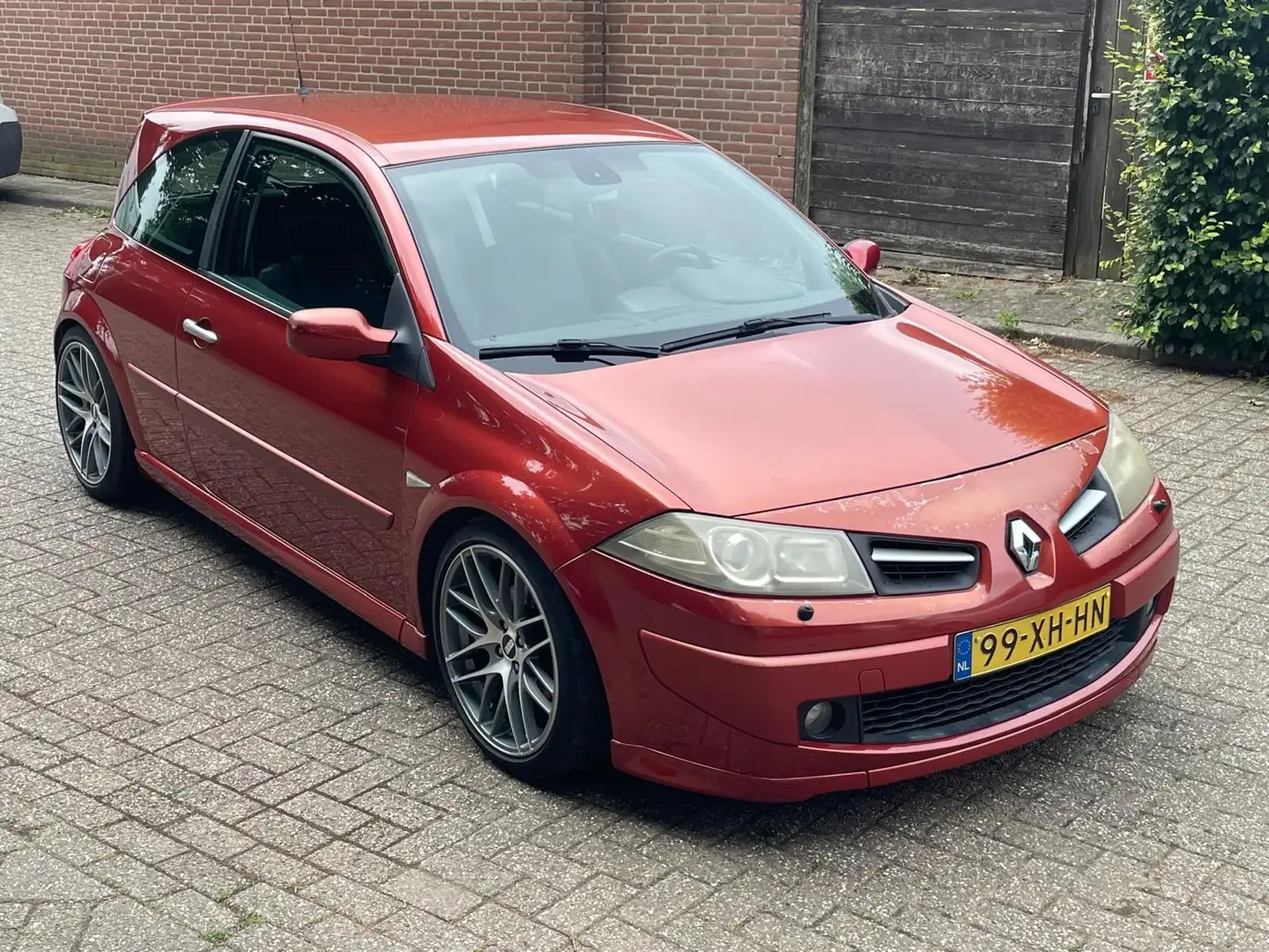 Renault Megane 2.0-16V T GT Rood - 1