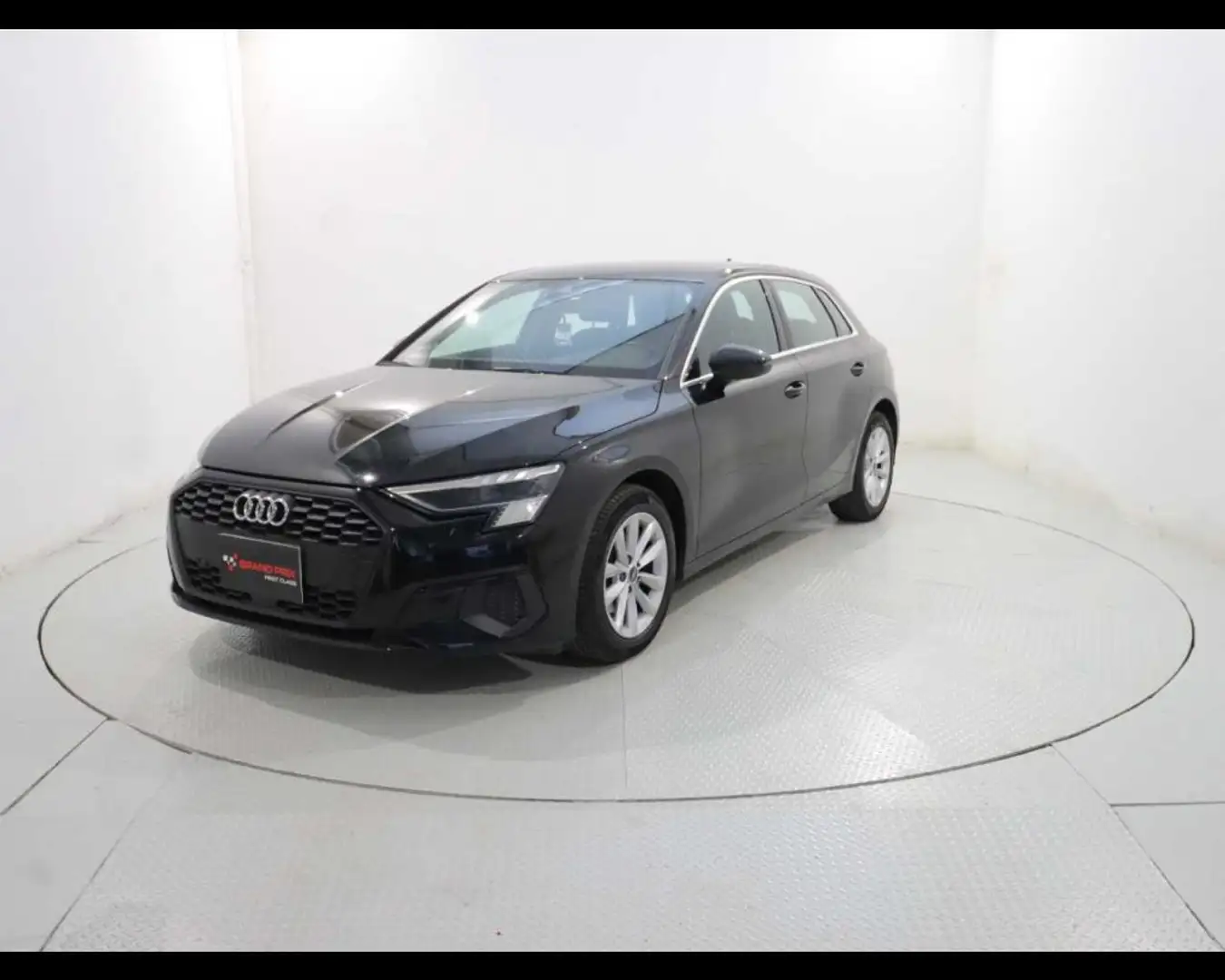 Audi A3 SPB 30 g-tron S tronic Business Czarny - 2