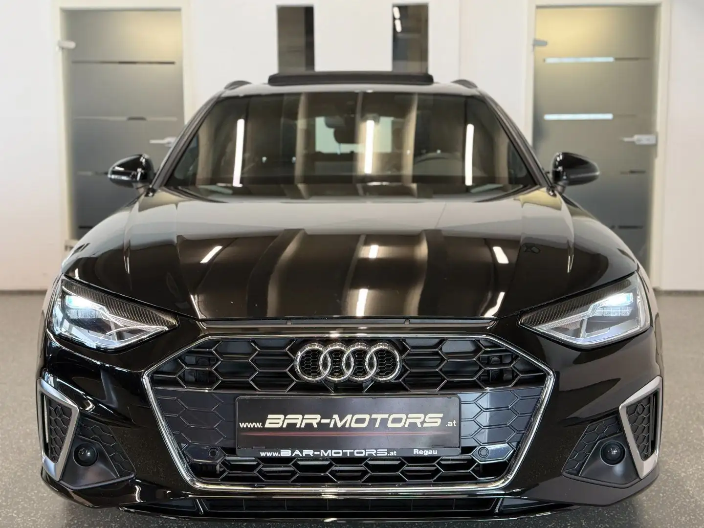 Audi A4 40 TFSI S-LINE*PANO*VIRTUAL*MASSAGE*KAMERA*LANE* Schwarz - 2