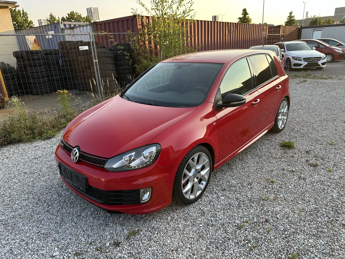 Volkswagen Golf GTI Edition 35'' 2,0 DSG Rot - 1